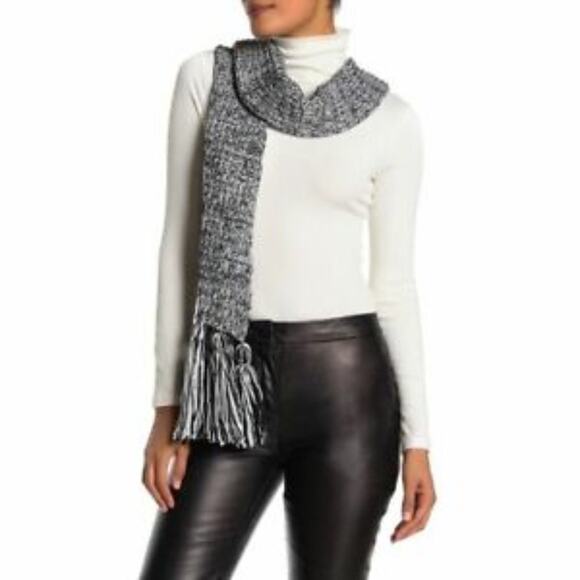 Calvin Klein Chunky Marled Knit Tassel Fringe Scarf NEW - Picture 2 of 7